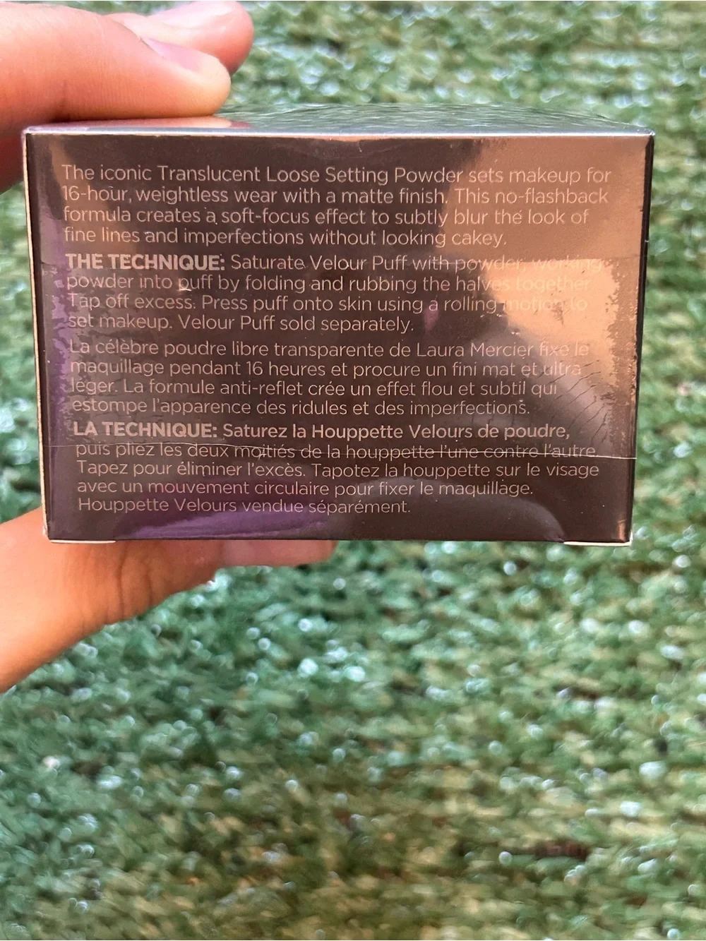 laura mercier Translucent Loose Setting Powder - Black Packaging